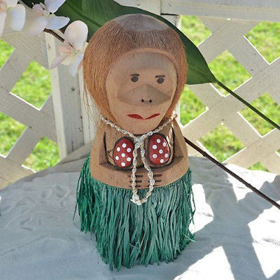 Coconut Monkey Mama with Shell Necklace Figurine for Luau Hawaiian Party Decor- Le Petit Pain