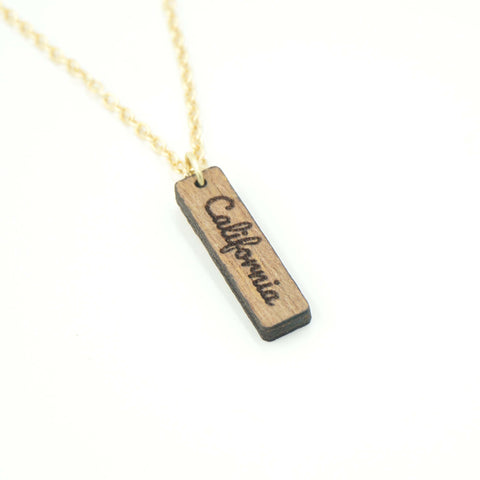 Personalized Custom Dainty Wood Vertical Bar Engraved Name Gold Chain Necklace Unique Gift for Her- Le Petit Pain